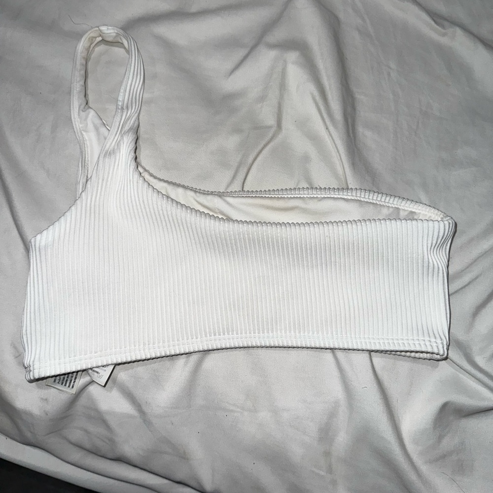 white holllister bikini top